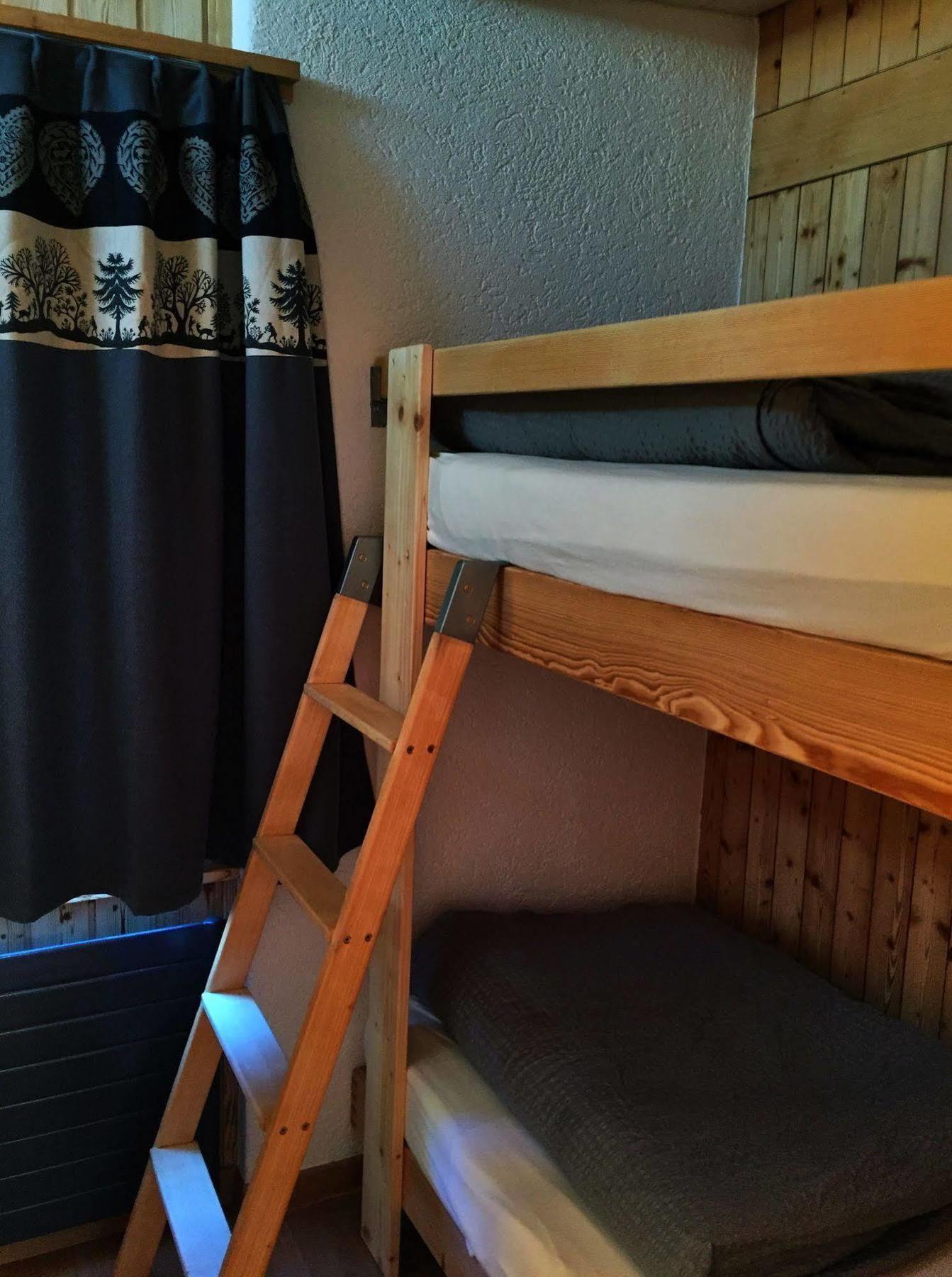 Leysin Lodge エクステリア 写真